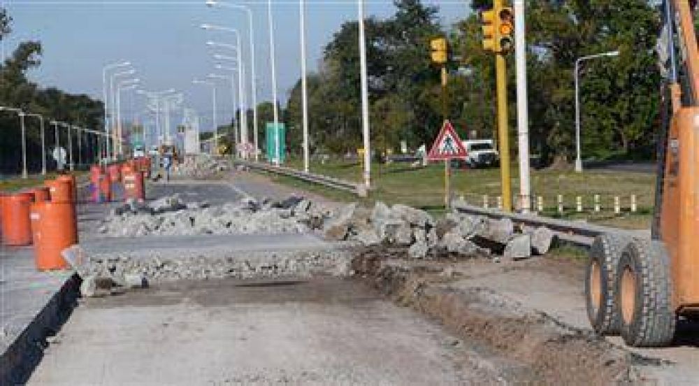 El Municipio contin�a la reparaci�n de la Ruta 34