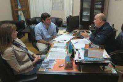 La UP firm� un importante convenio con el call center Allus Chaco