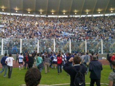  La dirigencia pol�tica se acord� de Gimnasia