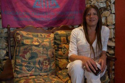 Impulsan campa�a para que travestis y trans figuren en padrones