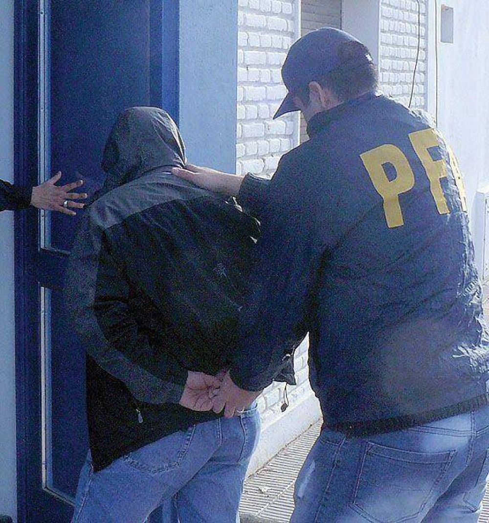 Detienen a ciudadano chileno con captura internacional por abusos