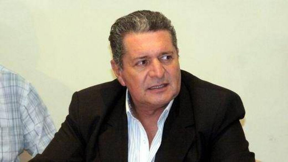 Drag�n renunci� al Ministerio de Trabajo, a diez d�as de la eyecci�n de Heredia