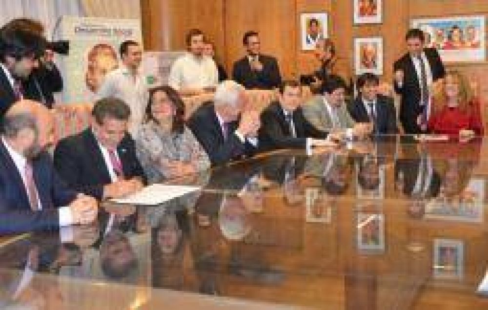 Naci�n incluy� a La Rioja para implementar un nuevo plan social