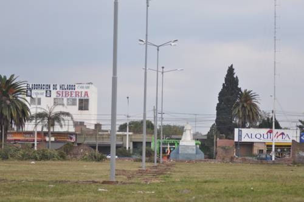 Obras en la Plaza frente al Colegio Don Bosco