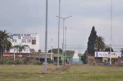 Obras en la Plaza frente al Colegio Don Bosco