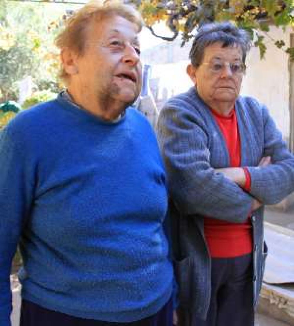Extra�as golpizas contra varios vecinos de Angaco