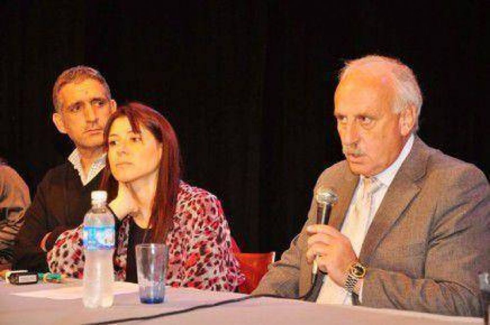 Se firmaron 110 escrituras de viviendas