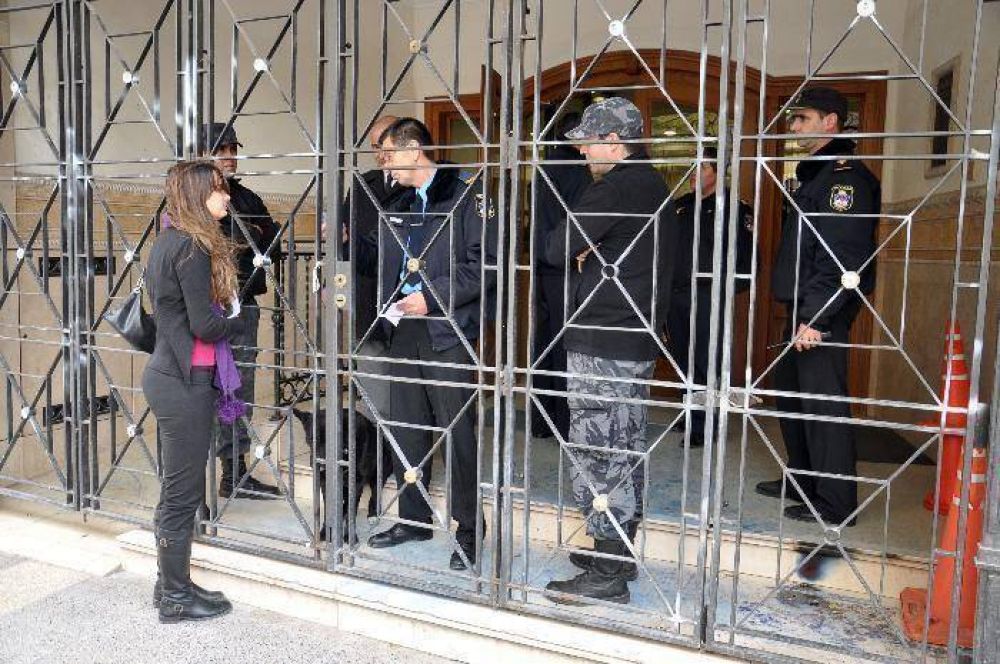 El TSJ descontar� las horas y los d�as no trabajados