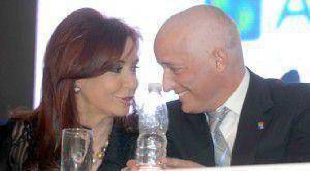 Cristina inaugura hoy con Mart�n el Centro de Monitoreo de Lomas