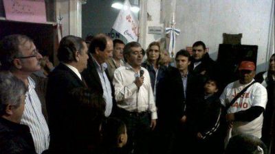 Opositores le reclaman al Gobernador �tolerancia cero para todos los corruptos�