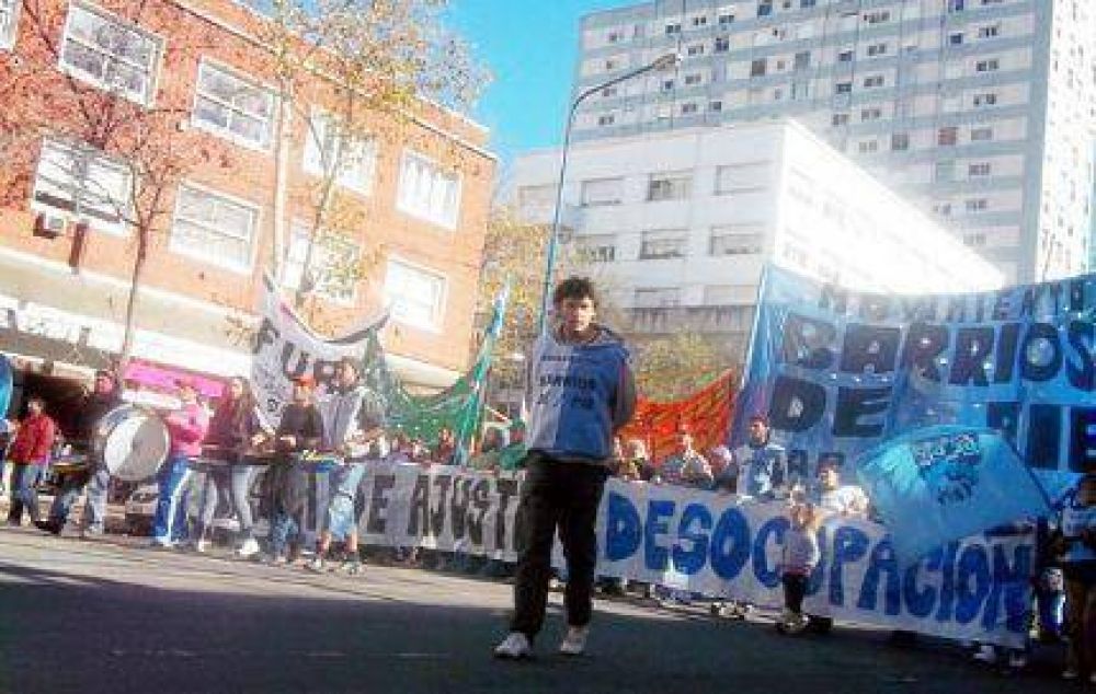 CTA y diversas organizaciones marcharon y criticaron las pol�ticas del Gobierno Nacional