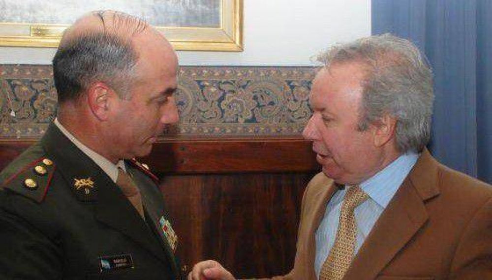 Peralta: �El proyecto de Blanqueo es un premio a la evasi�n�