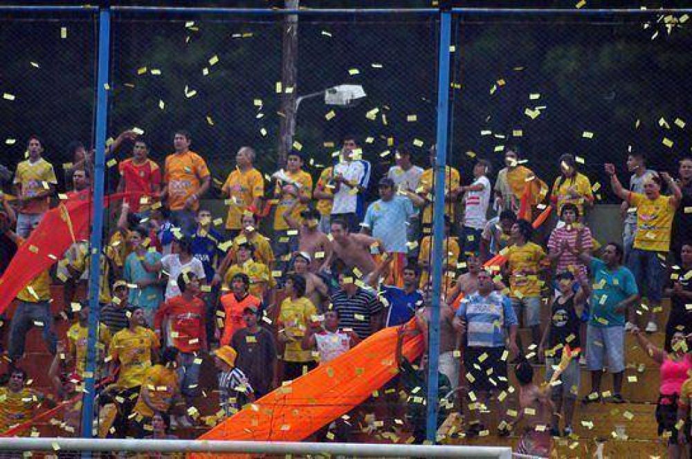 "Apretaron" a los jugadores de Crucero