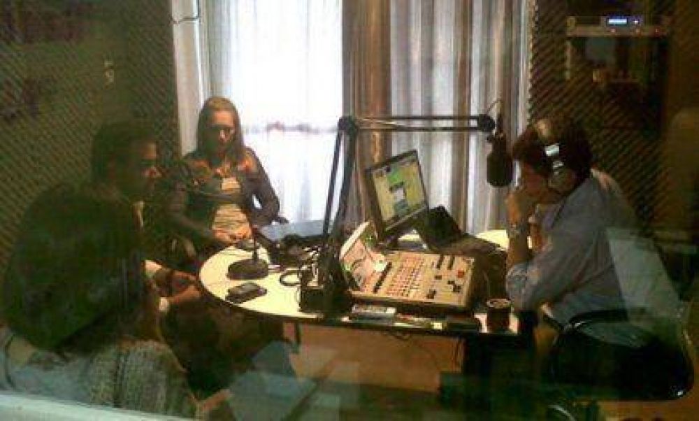Elecciones 2013: Vel�zquez habl� de sus propuestas en RadioHOY 95.9