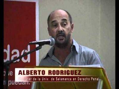 EL SOCIALISMO CONVOCA A FISCALIZAR LA CONSULTA POR LA POLIC�A
