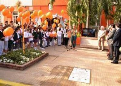 Ayala destac� el valor cultural y tur�stico del homenaje al perro Fernando