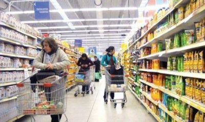 Ventas en supermercados crecieron en abril 11,8%