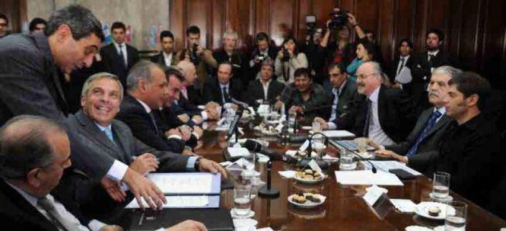 De Vido convoc� a una reuni�n de gobernadores y dej� afuera a Scioli