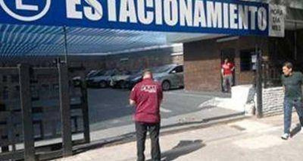 Detectan irregularidades en el 80% de los estacionamientos relevados