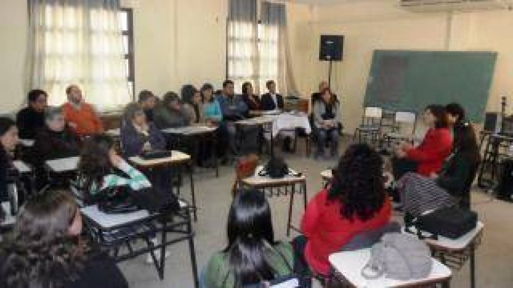Lanzaron el Proyecto �La Escuela construye Memoria�