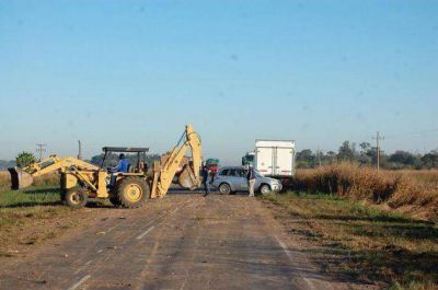 Un accidente m�ltiple que involucr� a un cami�n con rollizos no fue tragedia por milagro