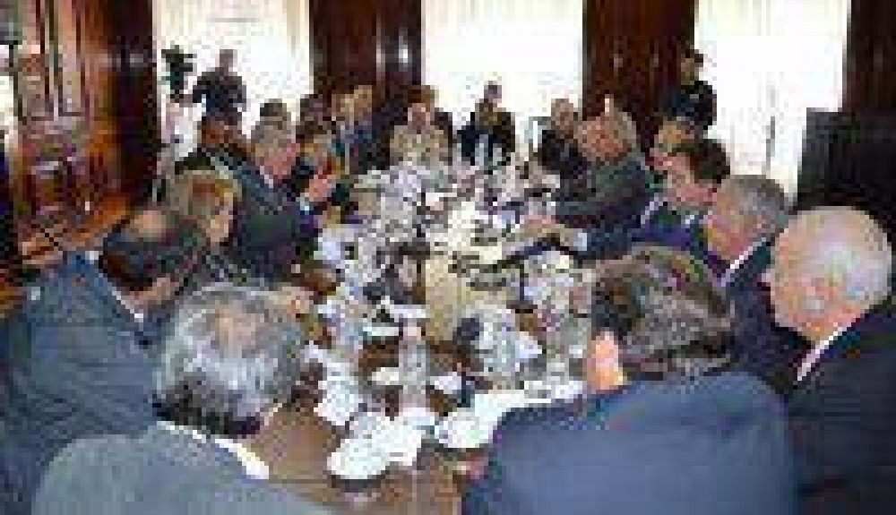Fellner: el acuerdo de OFEPHI �promocionar� la exploraci�n de hidrocarburos en Jujuy�
