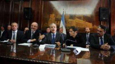   La Naci�n y Las Provincias Firman Acuerdo Para La Soberan�a Hidrocarbur�fera