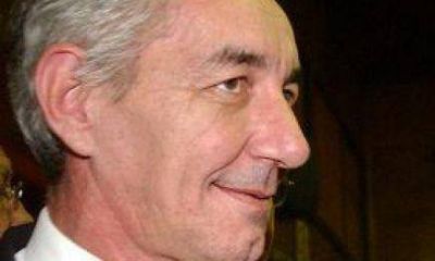 Pretto trat� de inoperante a Closs