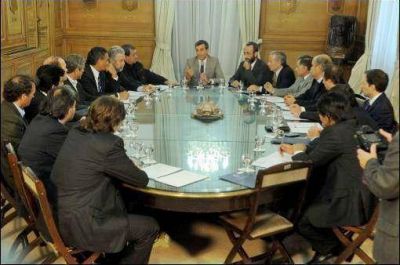 Construir�n paso vehicular bajo nivel en San Antonio de Padua y peatonal sobre nivel en Merlo