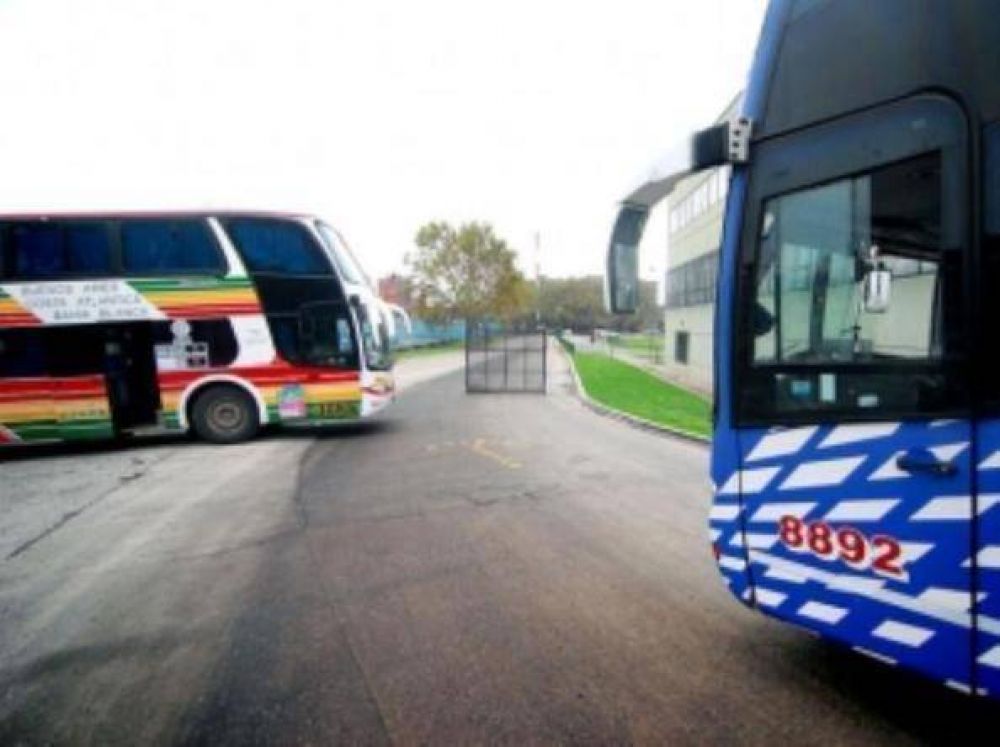 La UTA amenaza con un nuevo paro de micros de larga distancia