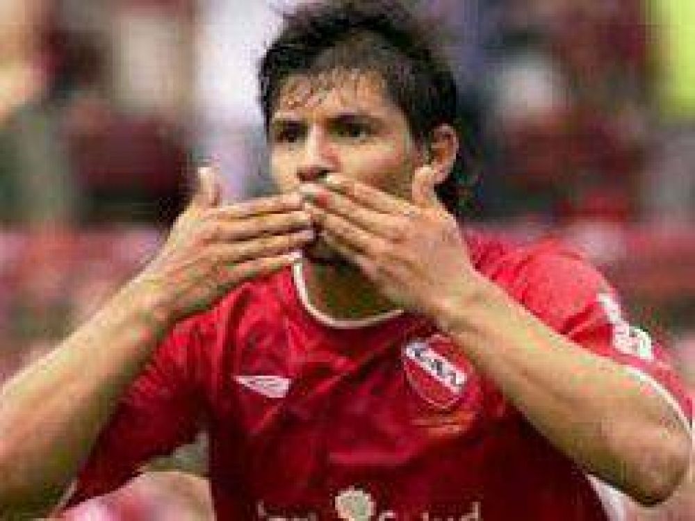 "Kun" Ag�ero: "Prefiero que Independiente se salve del descenso a ganar el Mundial 2014 con la Selecci�n"