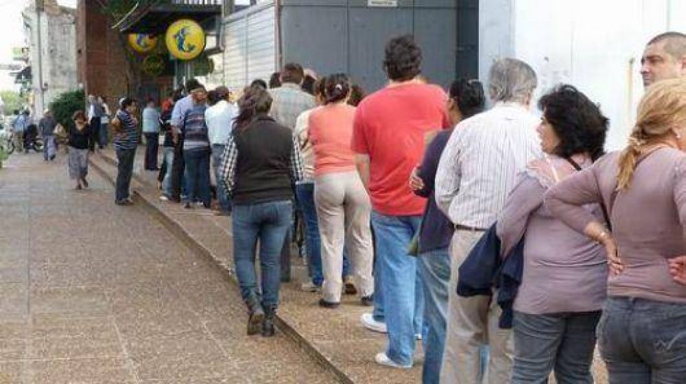 Colombi asegur� m�s de dos aumentos salariales
