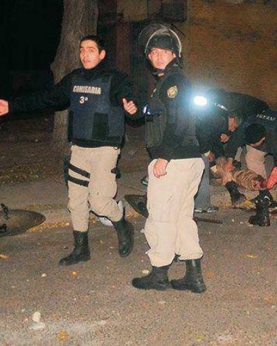 Operativo en Barrio Malvinas 