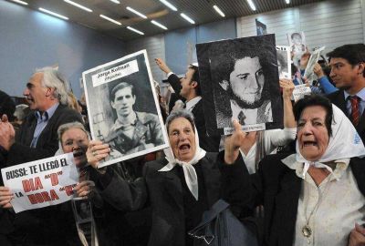 Registraron a 26 personas en el primer d�a del censo de expresos y exiliados pol�ticos