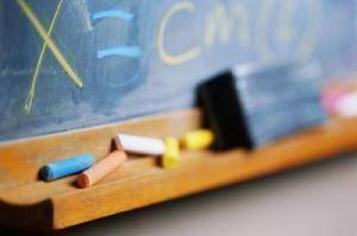 Acatamiento casi total al paro docente en Lincoln