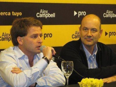 Campbell recibi� a Sturzenegger