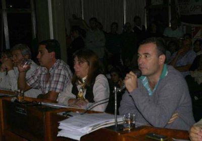 Con pol�mica, se aprob� la rendici�n de cuentas