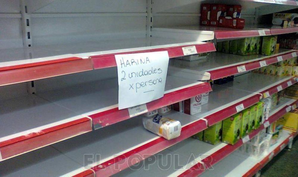 Las g�ndolas registran faltante de harina