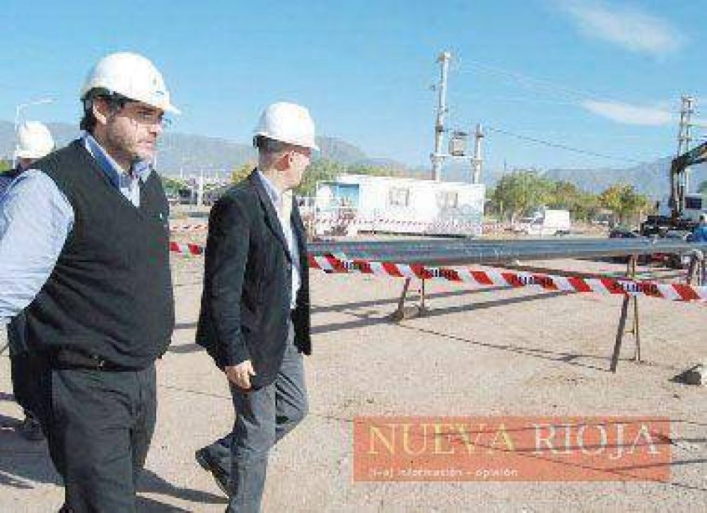 Iniciaron la obra para llevar gas al Hospital de la Madre y el Ni�o