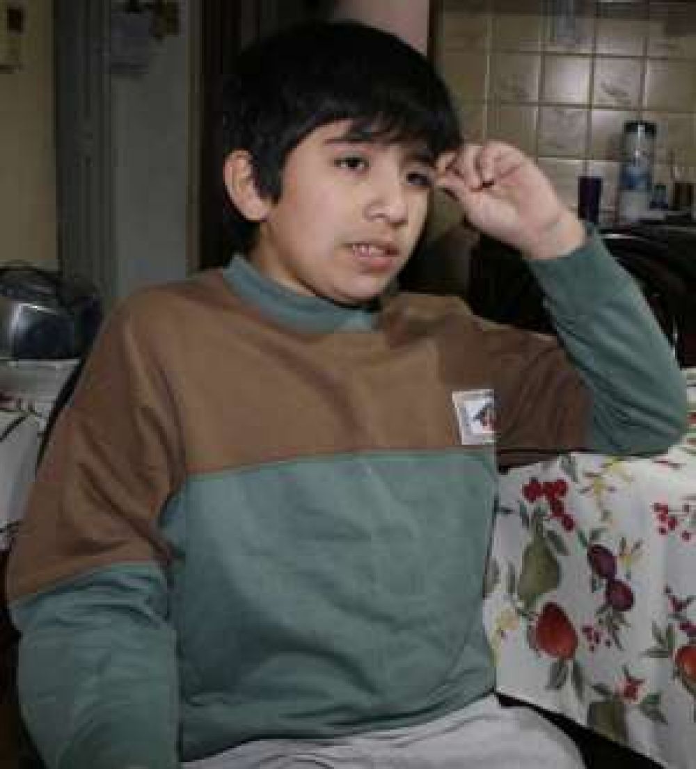 Un ni�o salv� a su hermano de 8 meses de un incendio