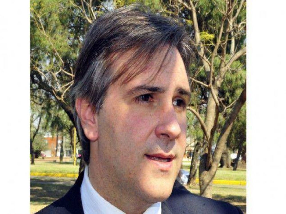 Llaryora pidi� usar fondos de la tasa vial para obras