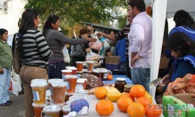 Feriantes de todo el pa�s en la masiva muestra de productores