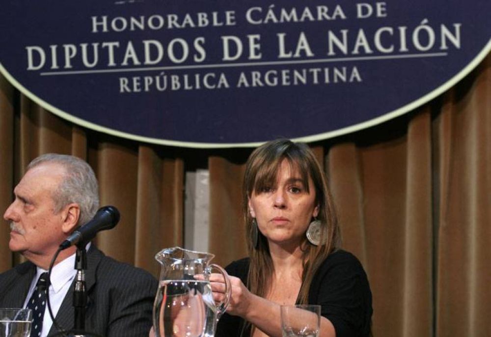 Di Tullio ratific� su postura proaborto, pero admiti� "dificultades" para aprobarlo