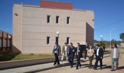 Autoridades visitaron el flamante hospital de Paso de los Libres