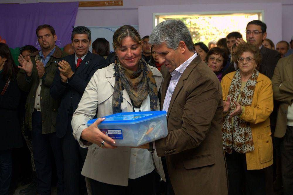 La tecnolog�a y las estampillas llegaron a San Mart�n