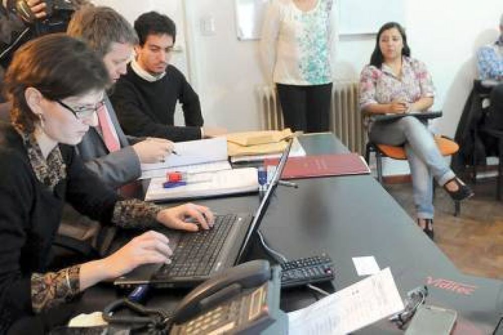 Se abri� licitaci�n para dotar de equipamiento a la TV P�blica del Chubut