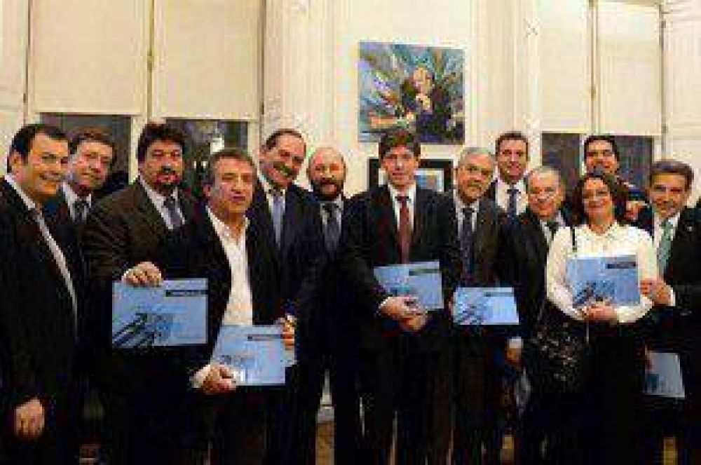 Insfr�n analiz� el plan Quinquenal de obras con Julio De Vido y Abal Medina