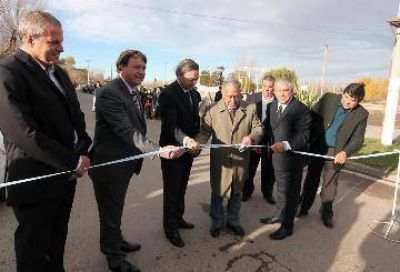 Inauguraron nuevo edificio de la primaria 135 en Cordero