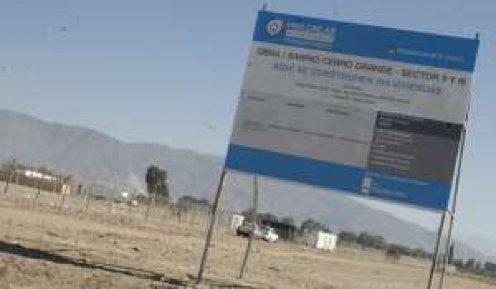 Inmobiliarias miran con inter�s los futuros barrios