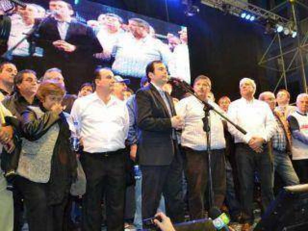 El gobernador ratific� su compromiso de trabajar junto a la CGT
